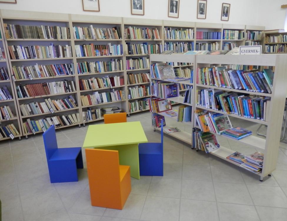 Borjád könyvtár
