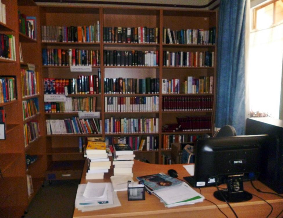 Szentkatalin könyvtár